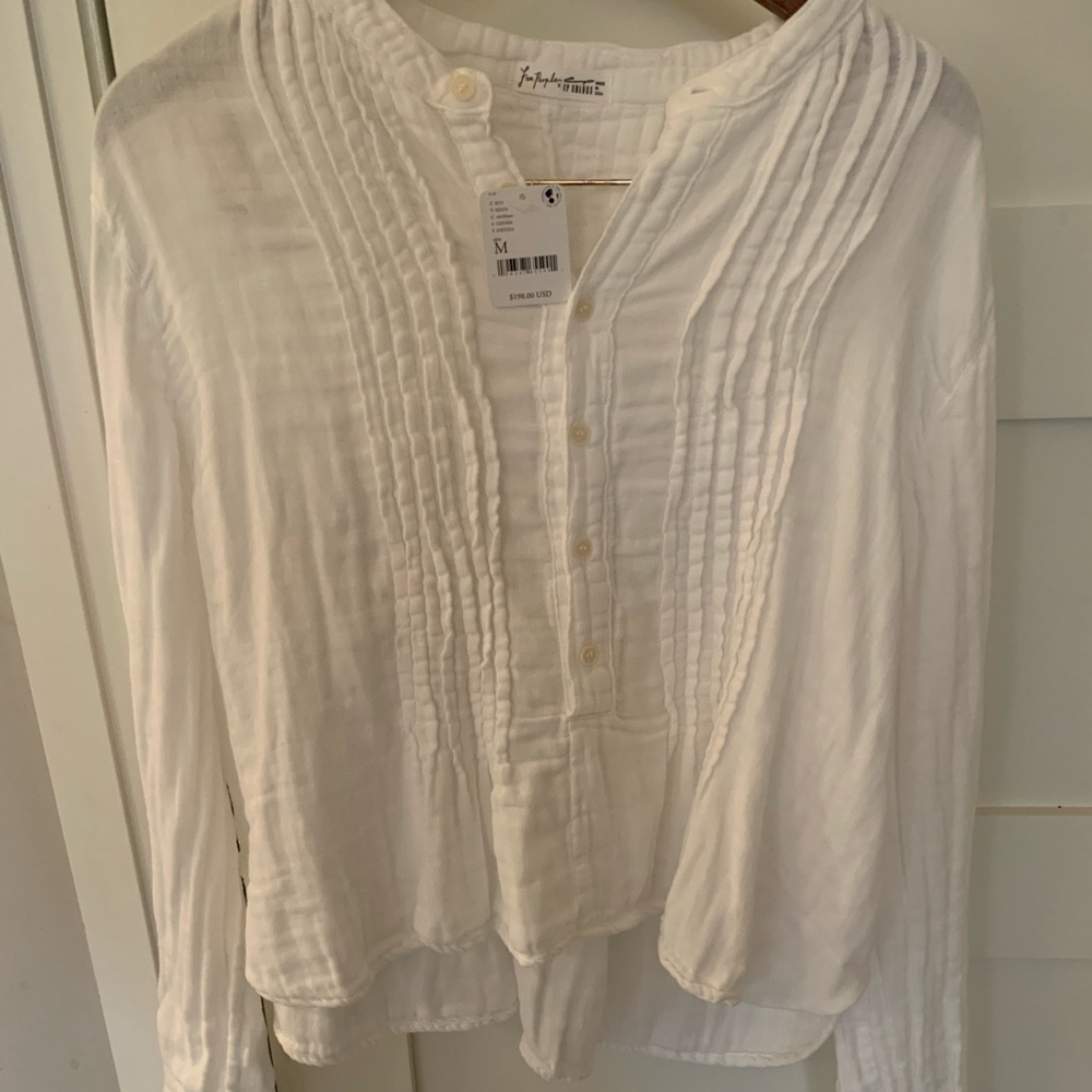 Brand new, never worn CP Shades Yoko Cropped Top Size Medium